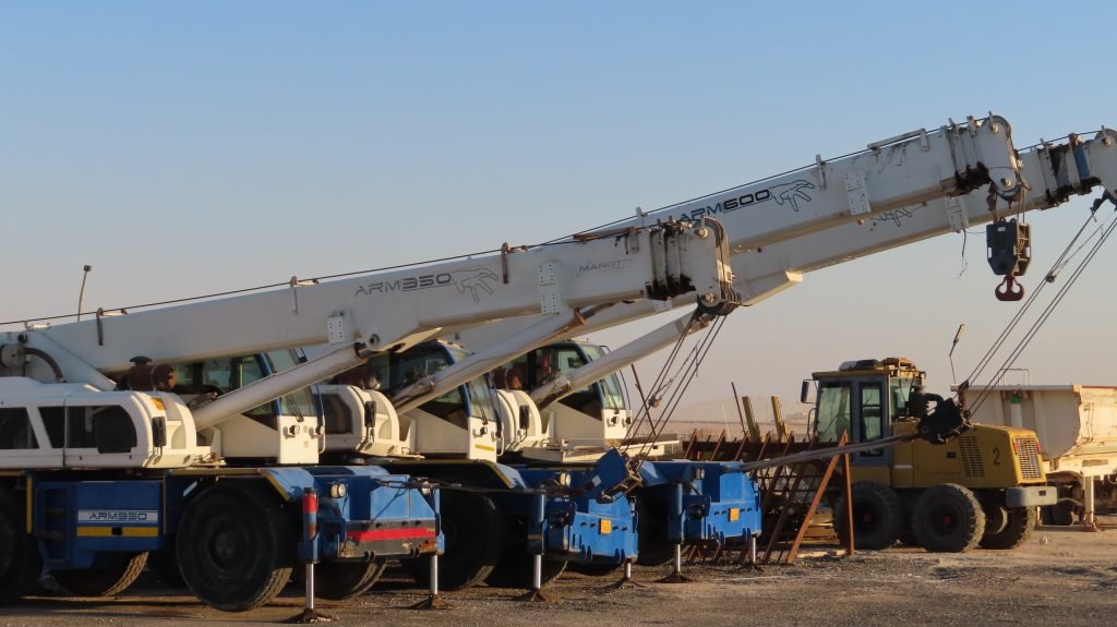 Manotti ARM600 Truck Crane