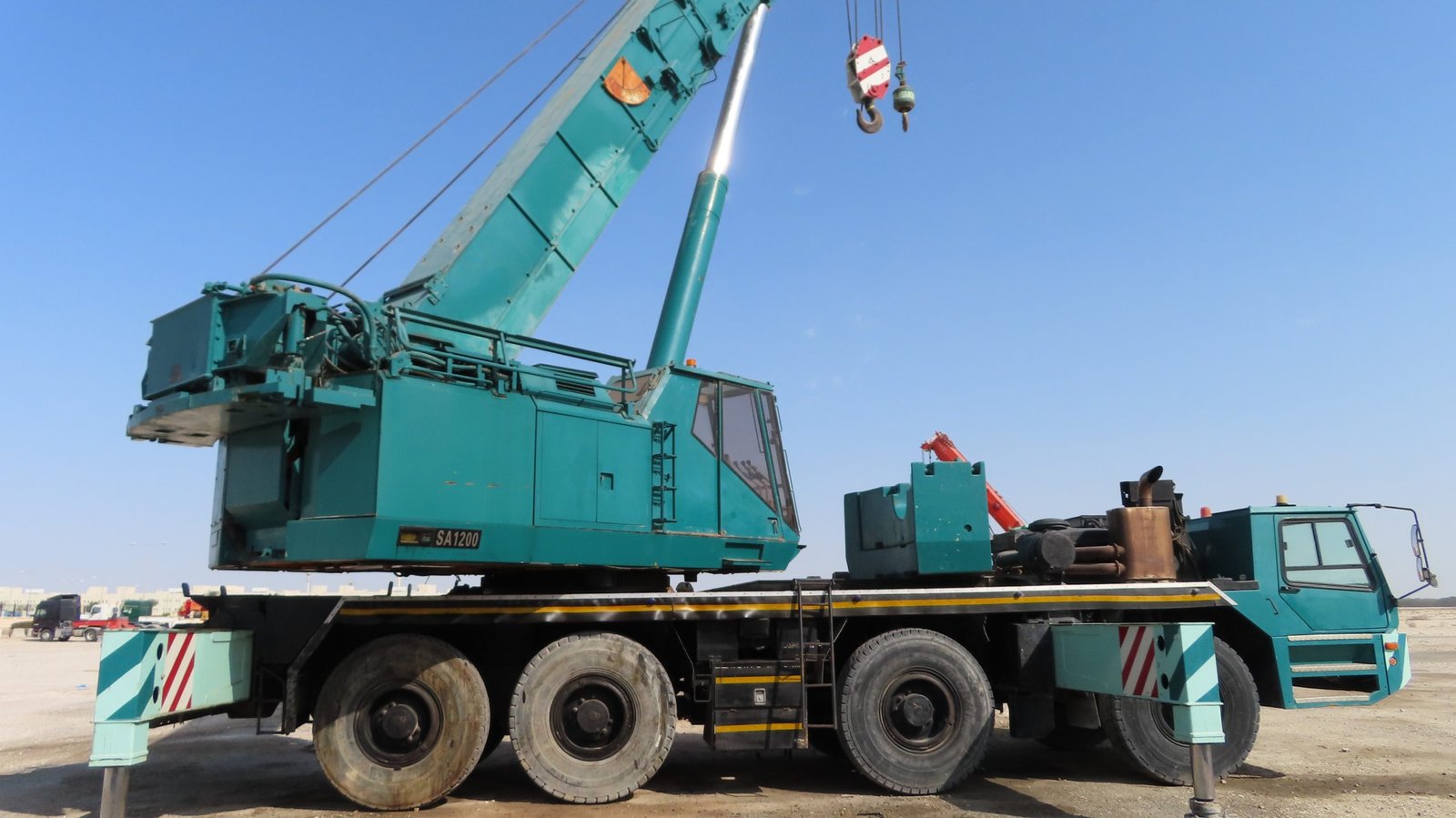 piacenza-sa1200-crane-qatar